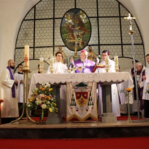 Biskup Razum predvodio misu zahvalnicu u rodnoj Župi sv. Martina biskupa